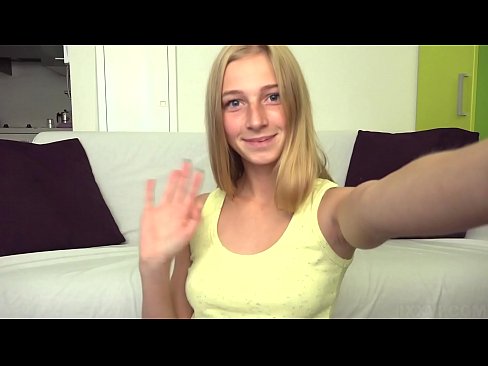 ❤️ Sıkıldığımda pembe amımı tembelce mastürbasyon yapıyorum ❤ Ev yapımı porno bizde ﹏